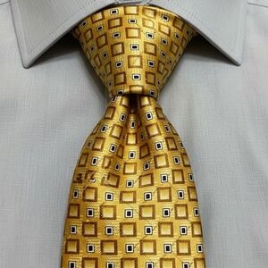 Jos A Bank Mens Silk Tie Gold Yellow Geometric Square Pattern Office Business